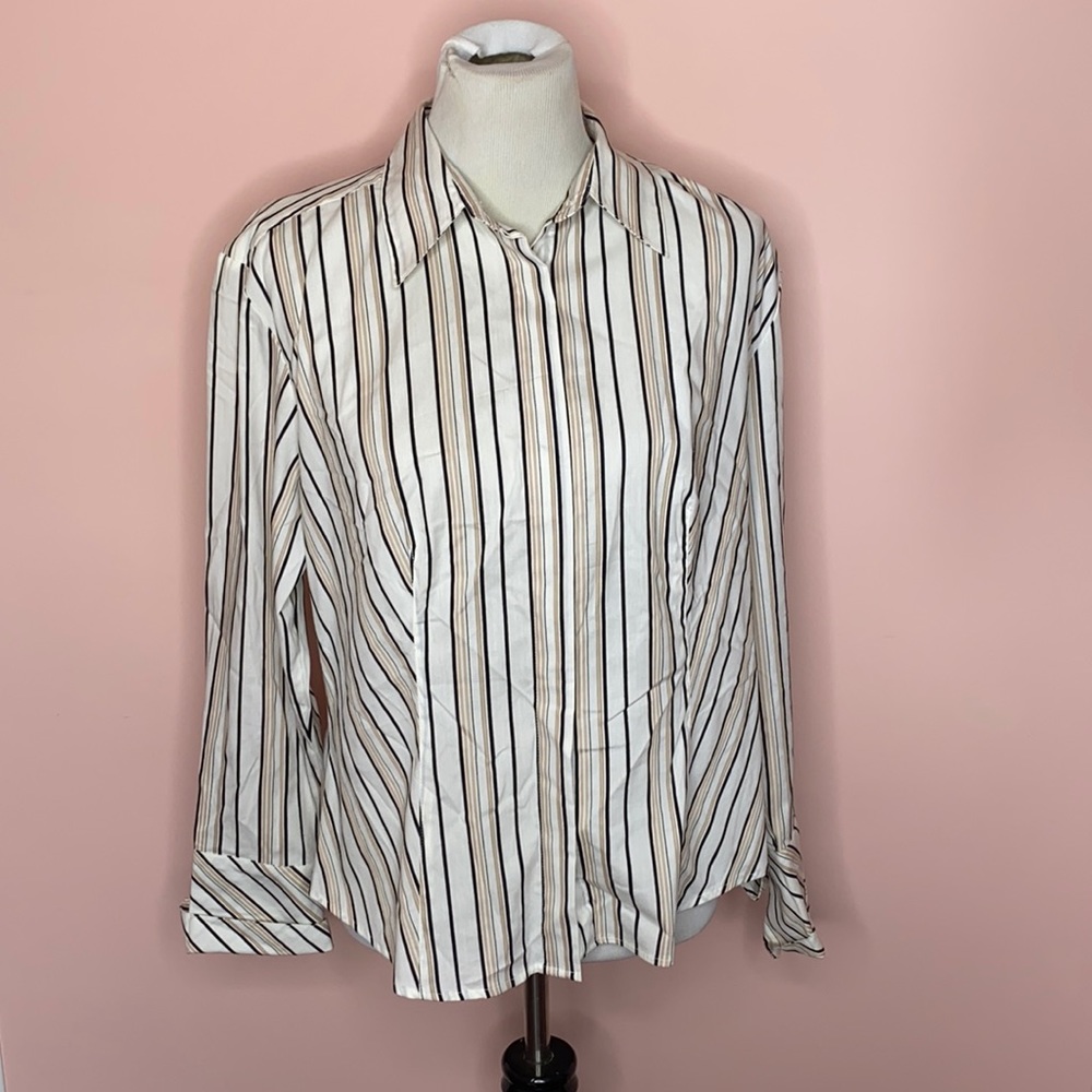 NWT DCC Missy Stripe Button Up Shirt